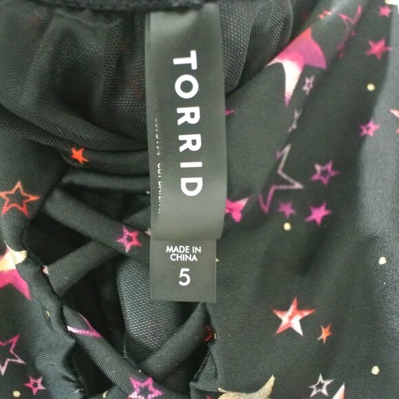 Torrid Black & Gold Foil Star Lattice Wireless One-Piece Swimsuit - Picture 5 of 9